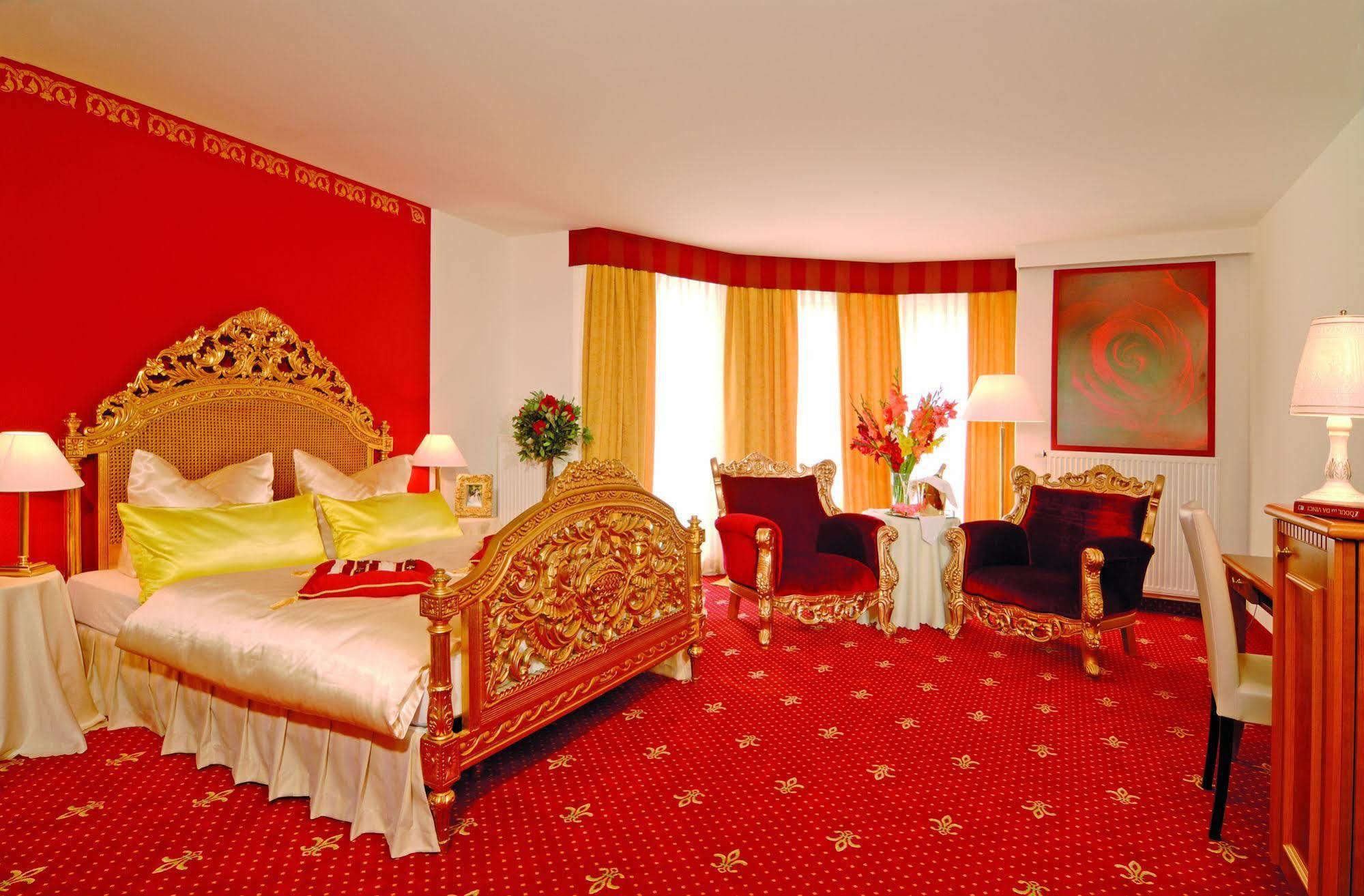 Hotel Central Bad Mergentheim Ngoại thất bức ảnh